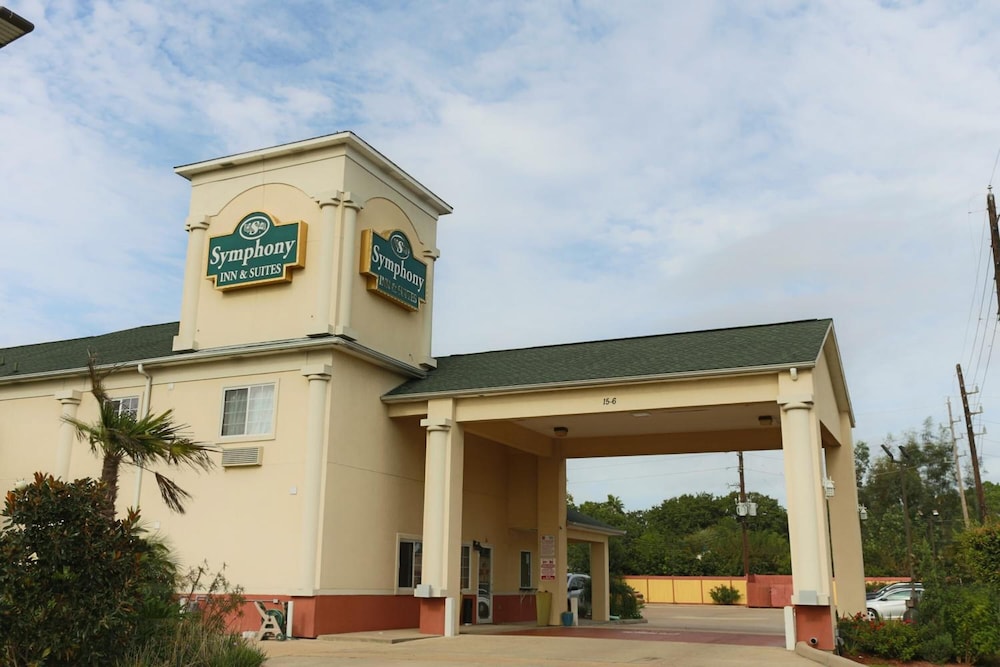 Symphony Inn and Suites photo3