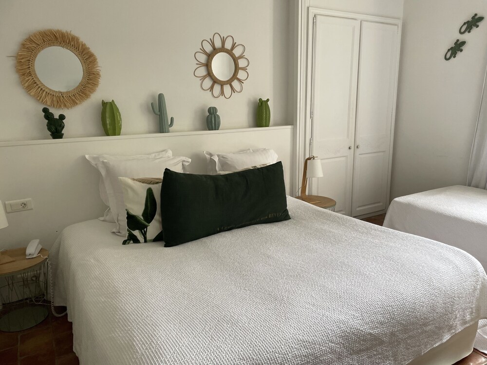 Hôtel De La Plage Mahogany 22/66
