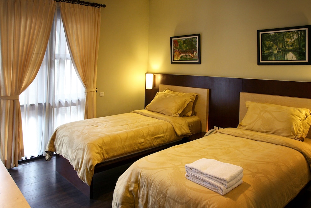 COZY Boutique Guest House 23/57