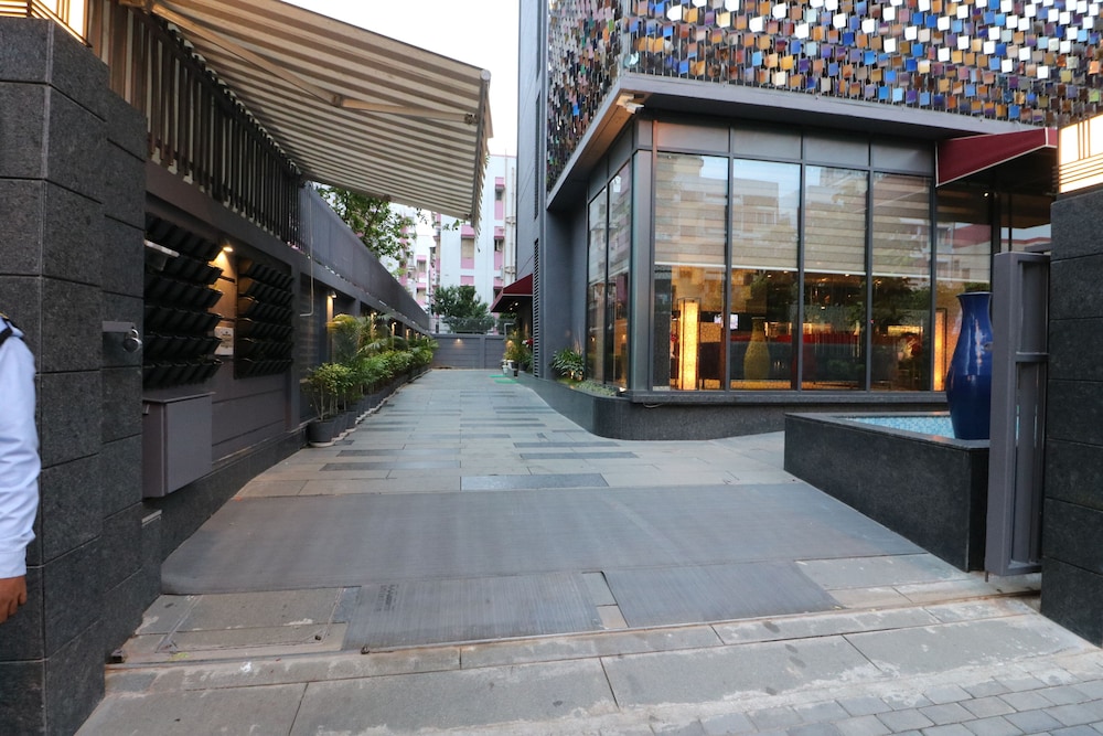 Gallery 67 29/41