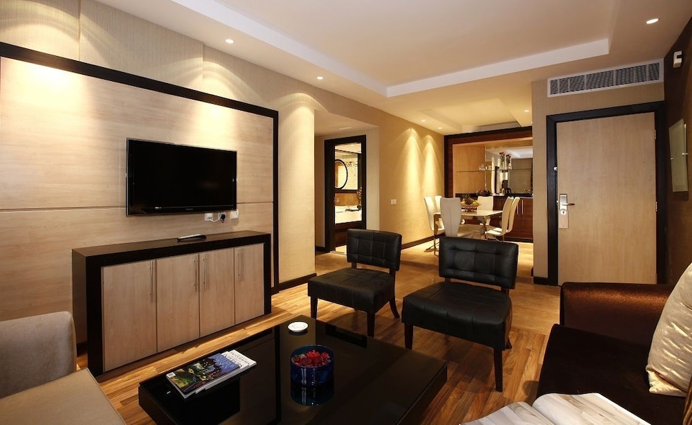جراند بلازا الرياض(Grand Plaza Hotel - Takhasosi) 30/50
