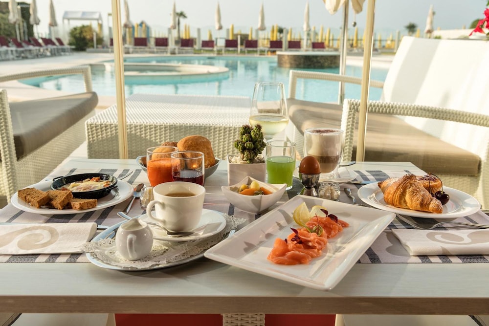 Baia del Mar Beach Boutique Hotel 33/50