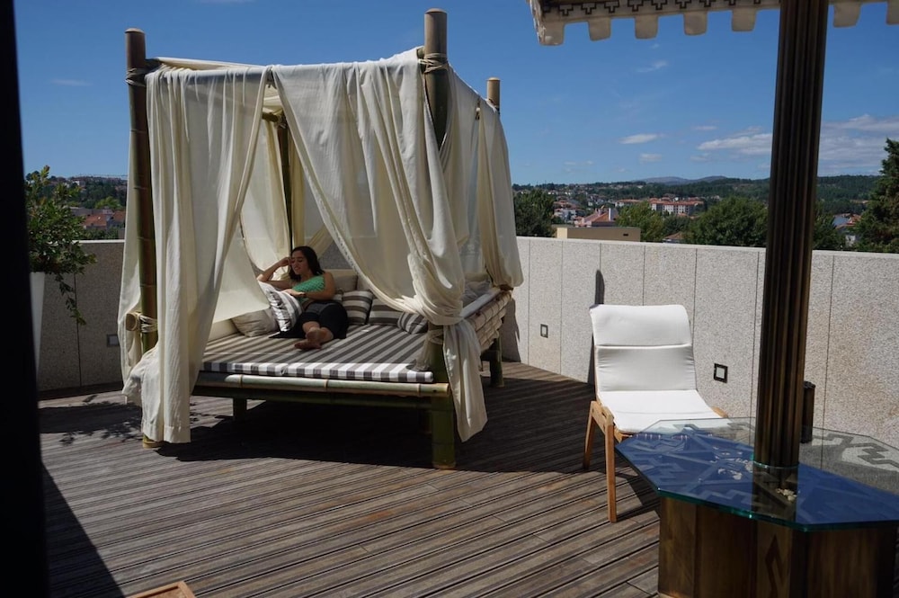 Castelo Hotel 1/64