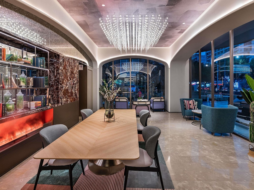 Mercure Ningbo Yinzhou 36/45