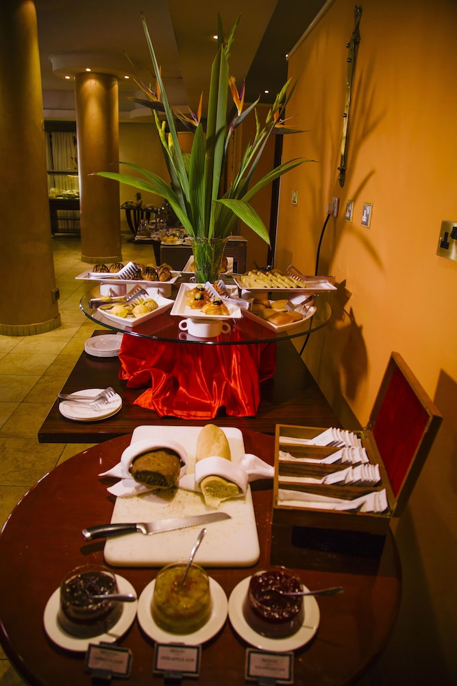 Boma Inn Nairobi 34/50