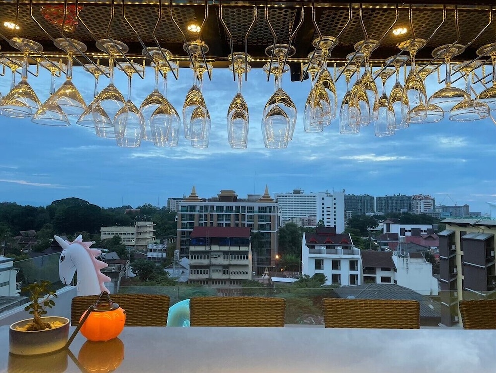 Amas House Luxury Boutique Hotel 24/30