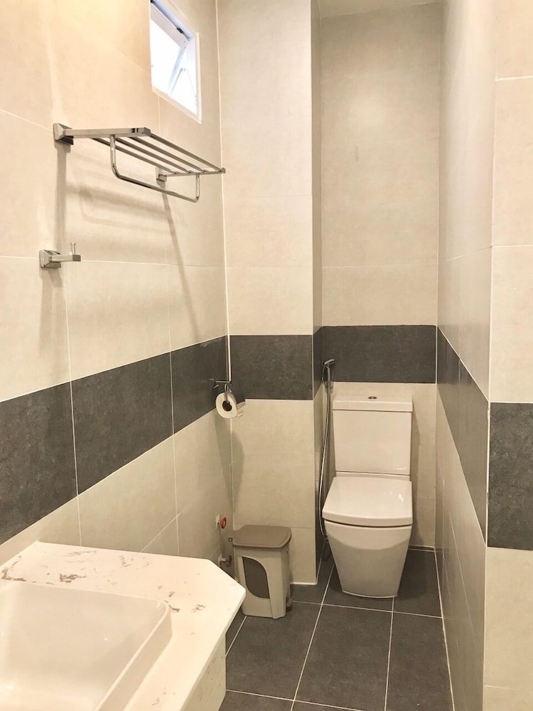 Louis Hostel 47/50