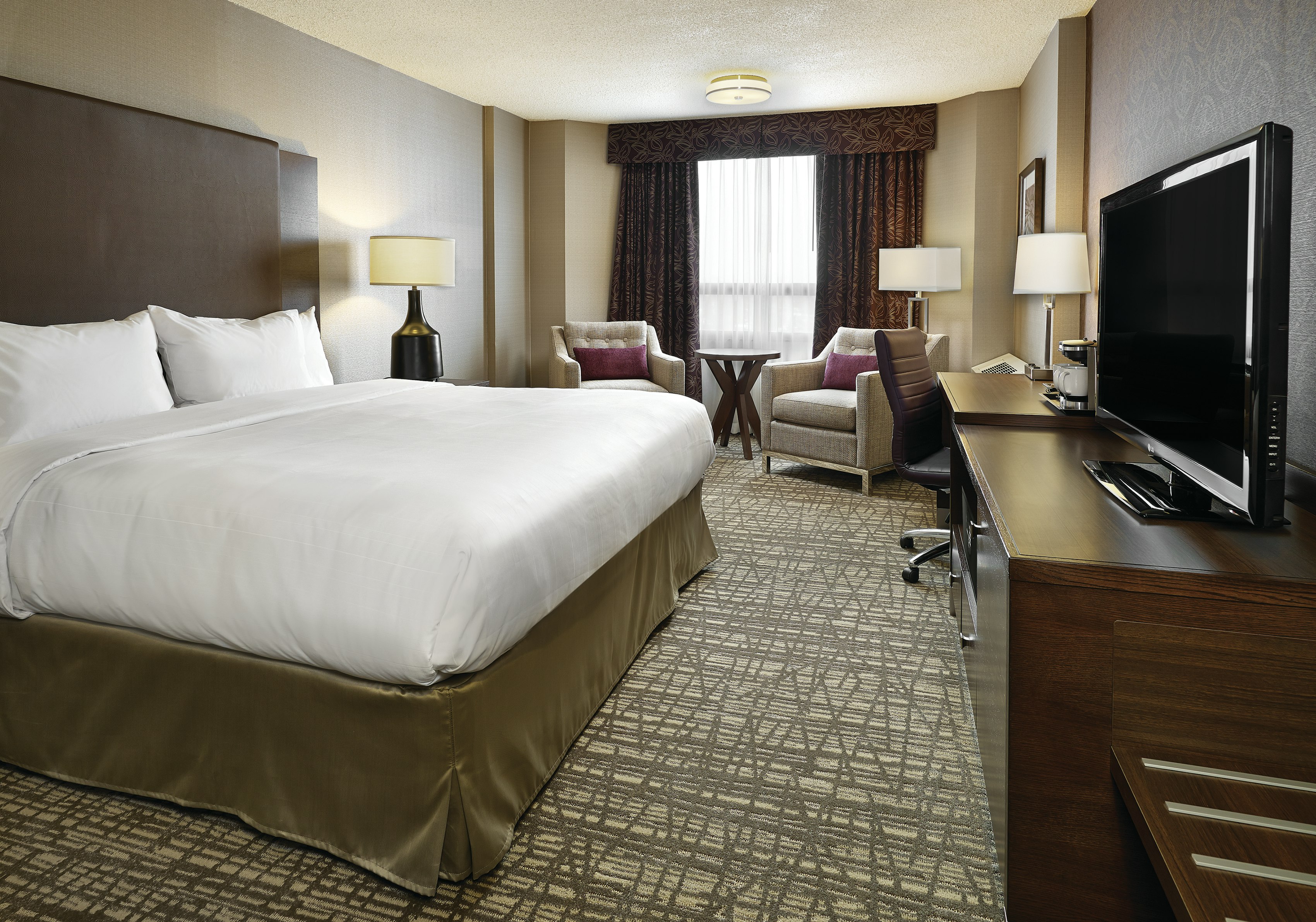Doubletree By Hilton Hotel West Edmonton 6/50