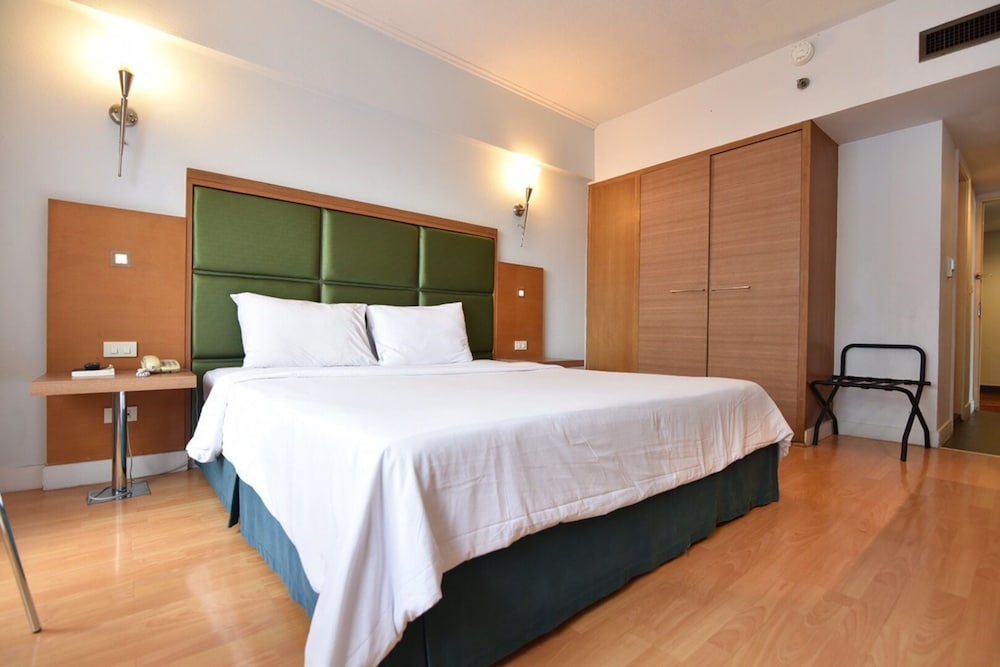 MAYFLOWER GRANDE HOTEL HAT YAI 10/37