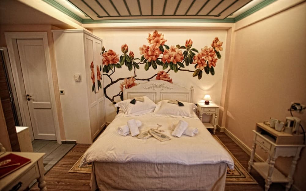Pirrion Hotel 15/50