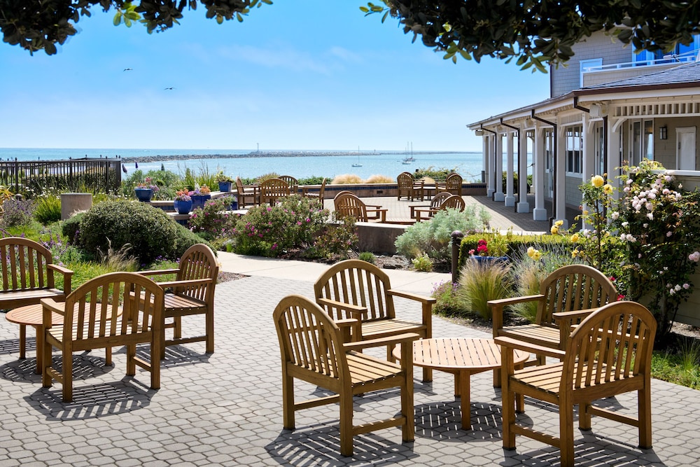 The Beach House Hotel Half Moon Bay 31/50