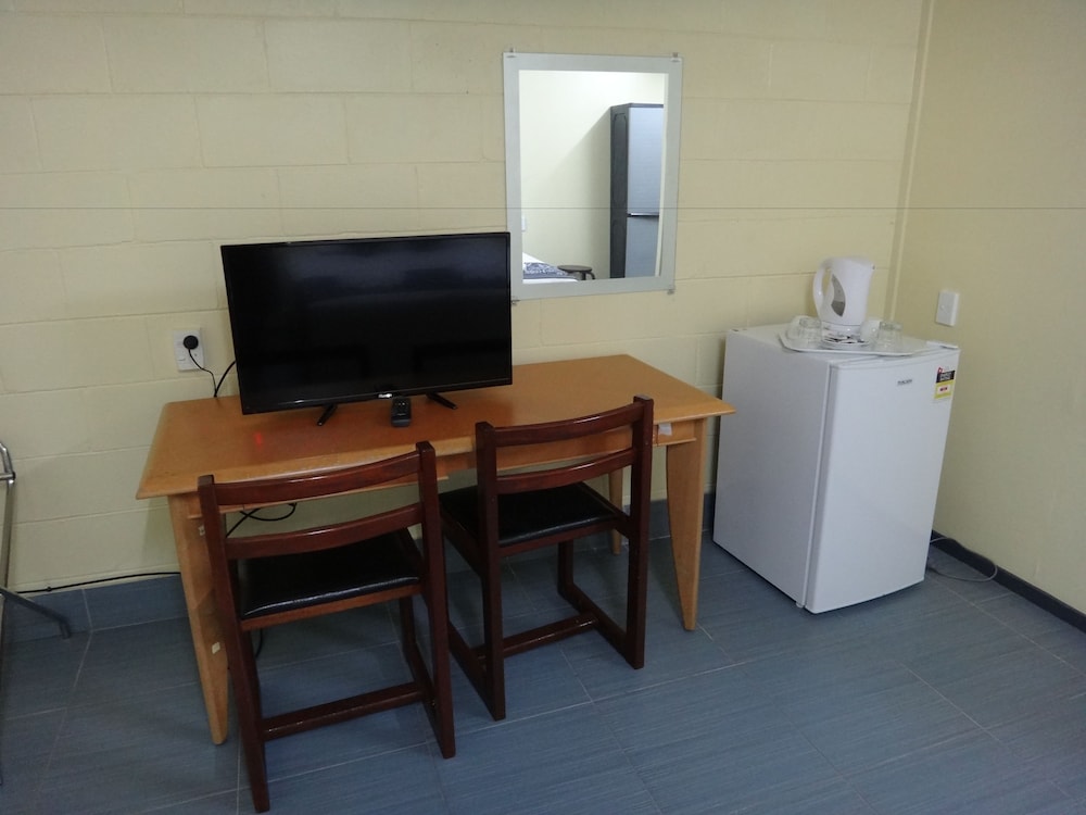 Hotel Millenia Samoa 35/50