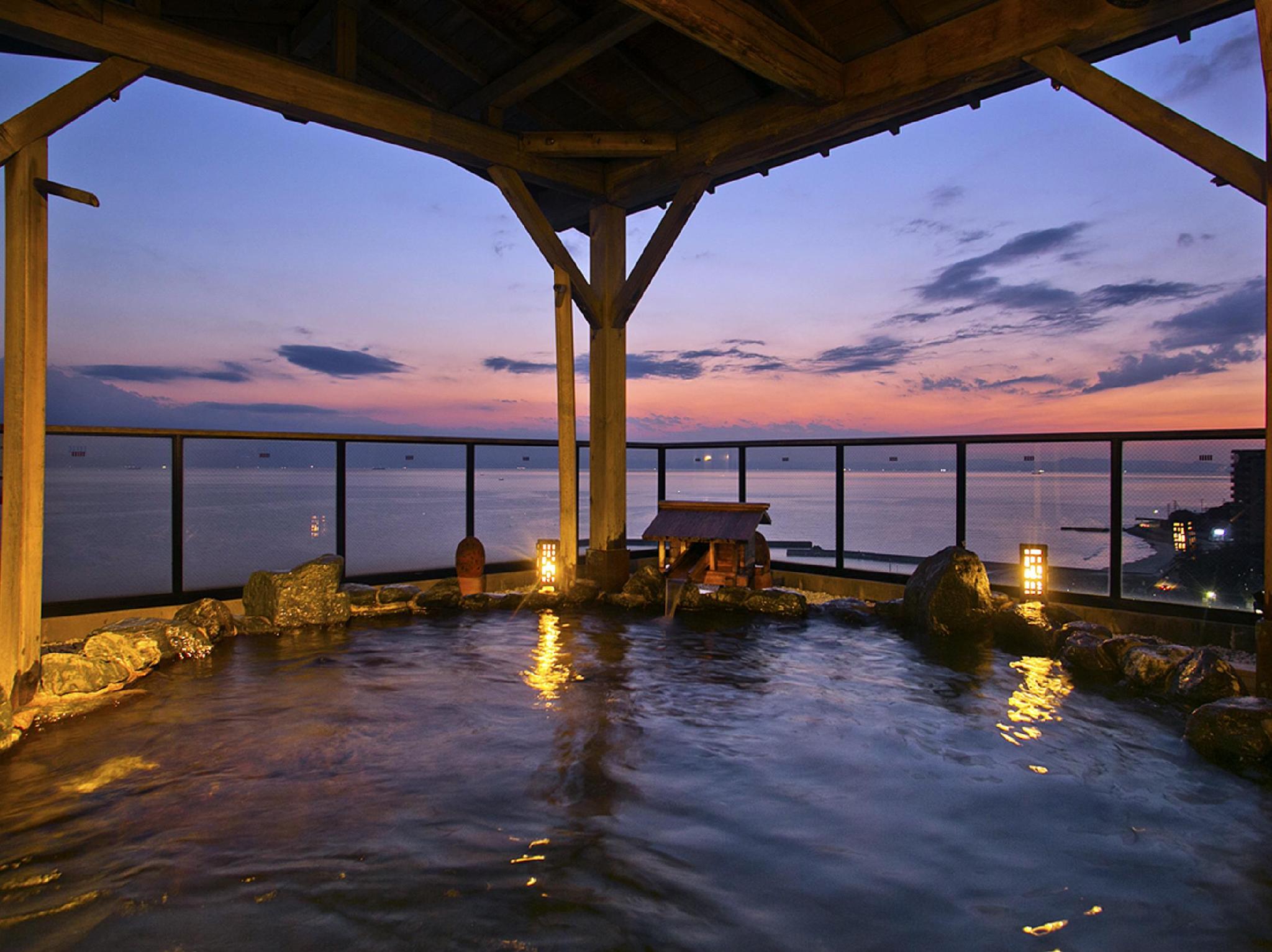 Japanese, Bathtub