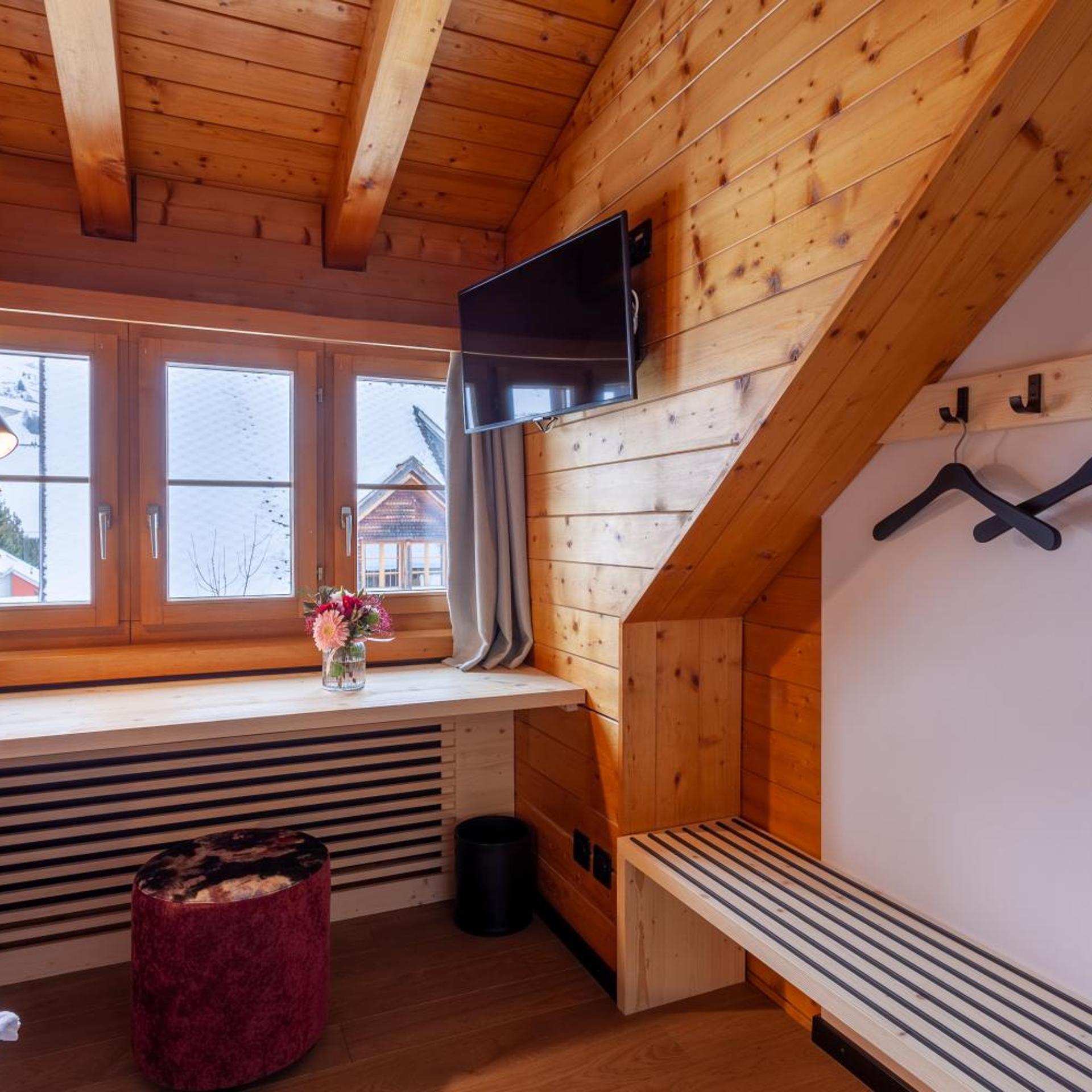 Sonne Andermatt Swiss Quality Hotel 25/43