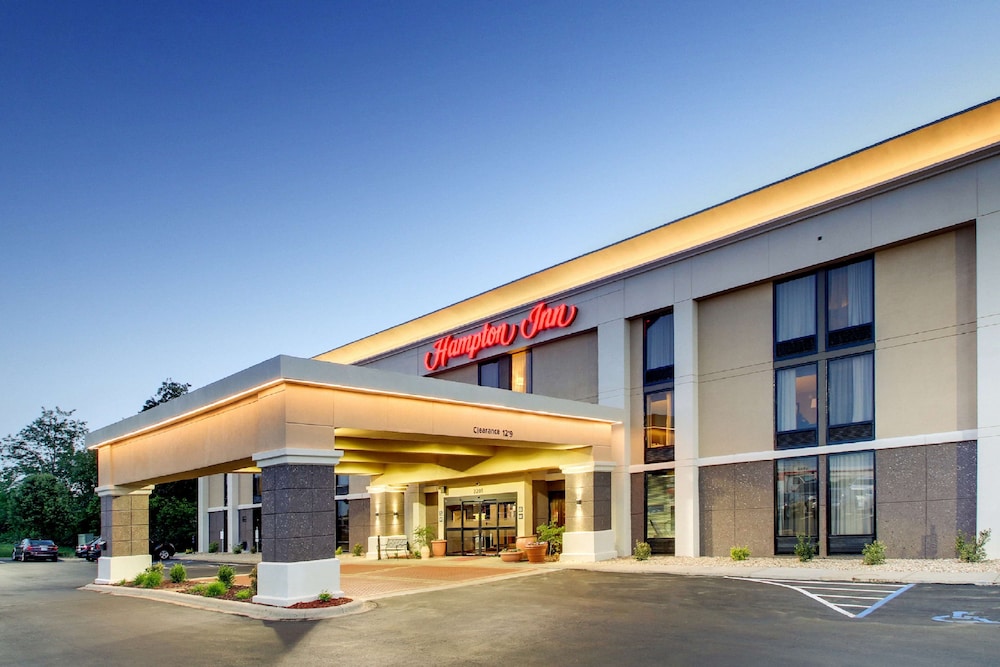 Hampton Inn Rolla 1/56