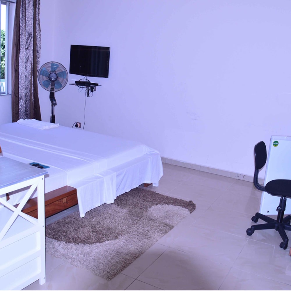 Residences Easy Hotel 50/50