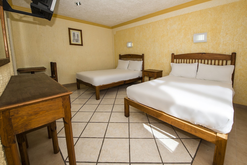 OYO Hotel La Glorieta Huichapan 17/29