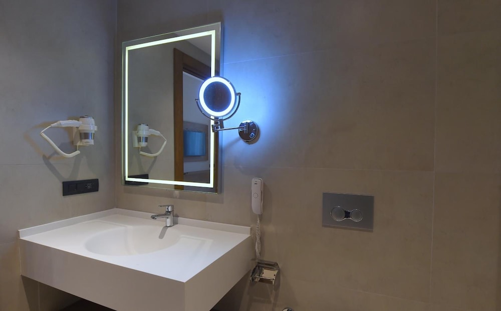 Cher Hotel & Spa Istanbul 45/45