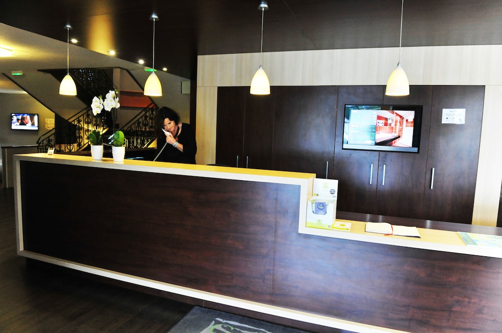 Golfe Hotel 3/54