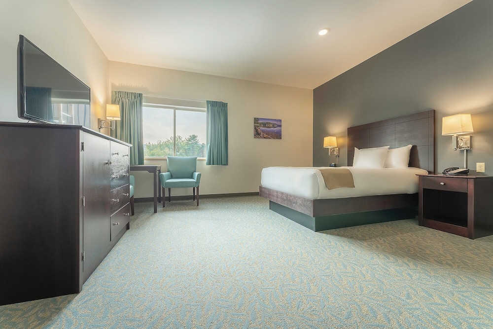 Sun Ski Inn And Suites 15/50