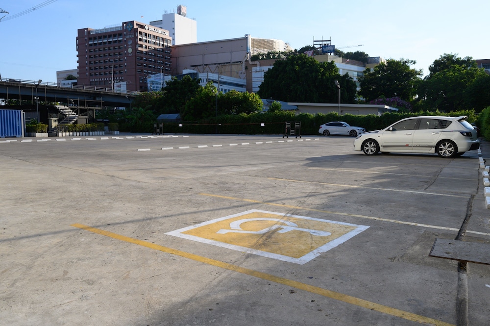 IWISH Hotel Bangkok 55/62