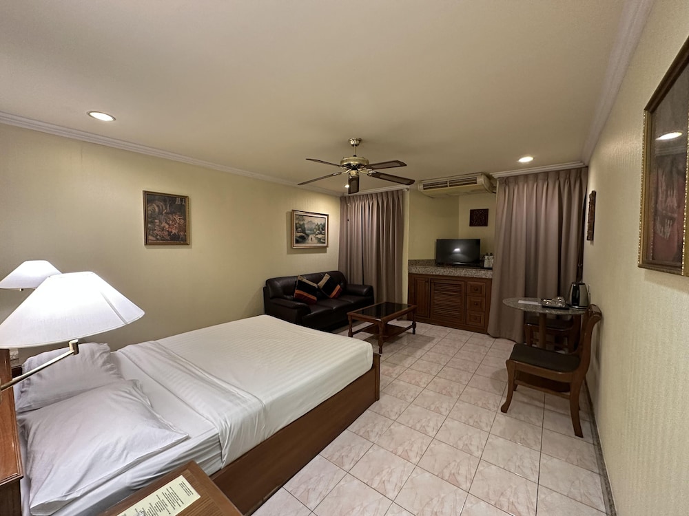 Copa Hotel 30/63