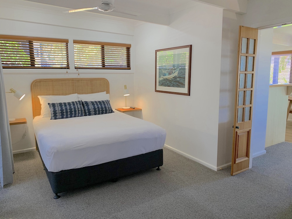 CLUB YAMBA LUXURY HOLIDAY VILLAS 22/64