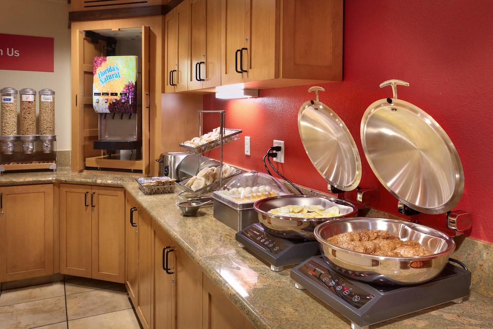 Towneplace Suites Marriott Yuma 31/38