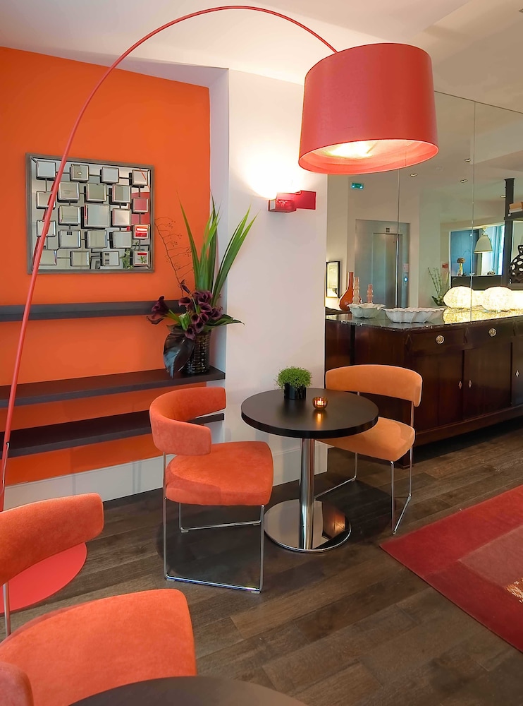 Hotel Marais Bastille 46/49