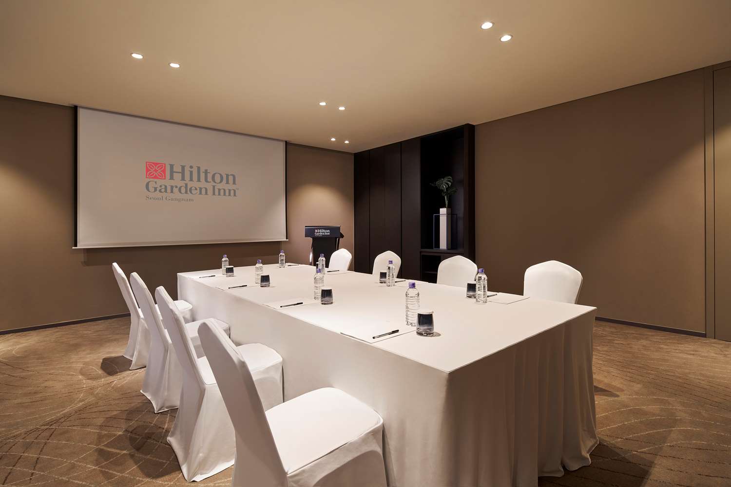 Hilton Garden Inn Seoul 42/44