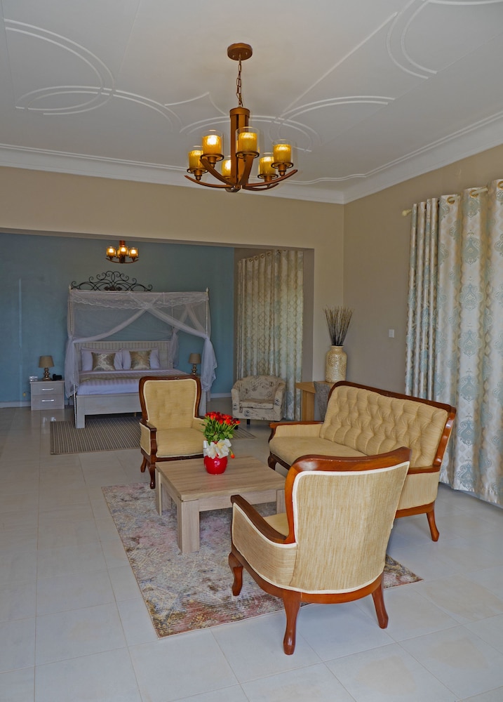 Ivory Castle Boutique Hotel 21/27