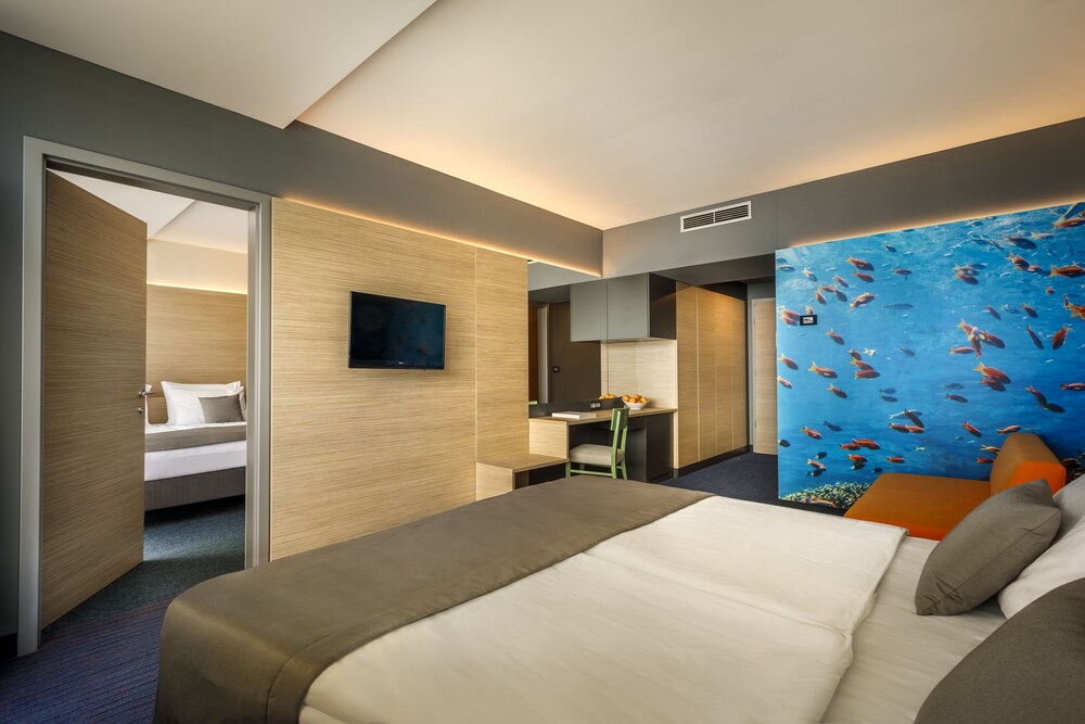 Hotel Icici 19/67