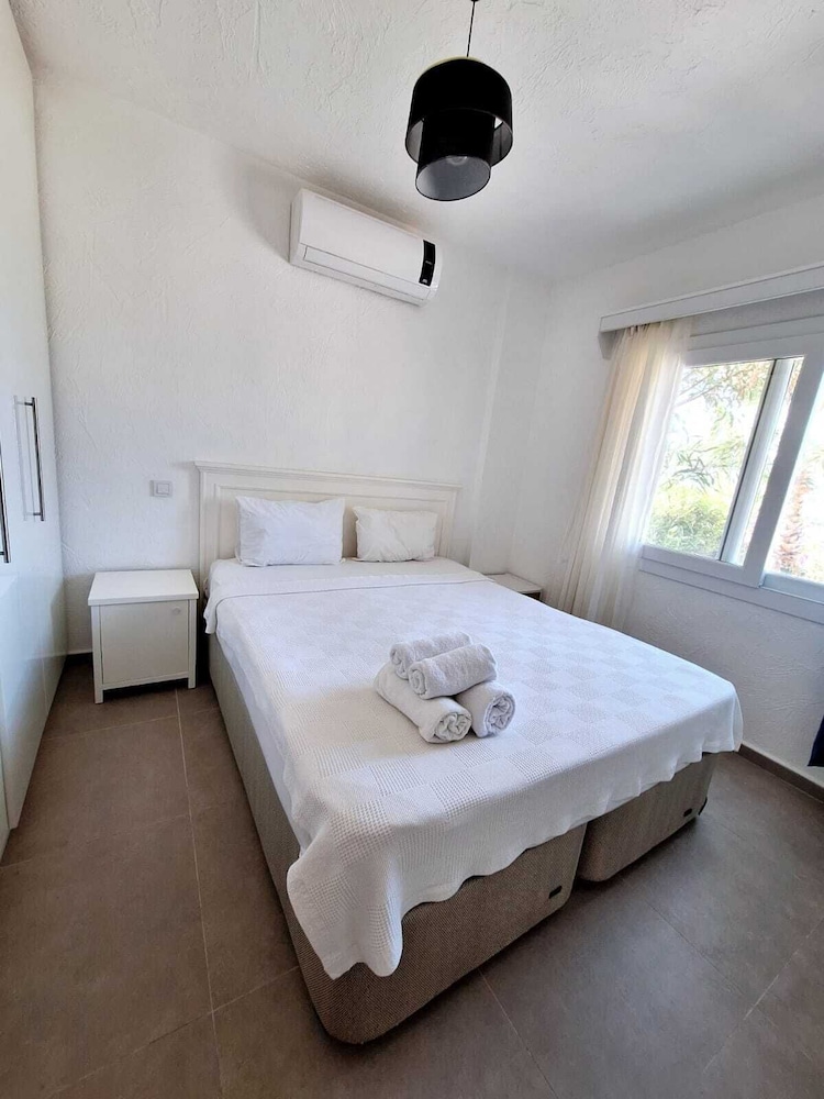 Ibak Sunny Houses 15/50