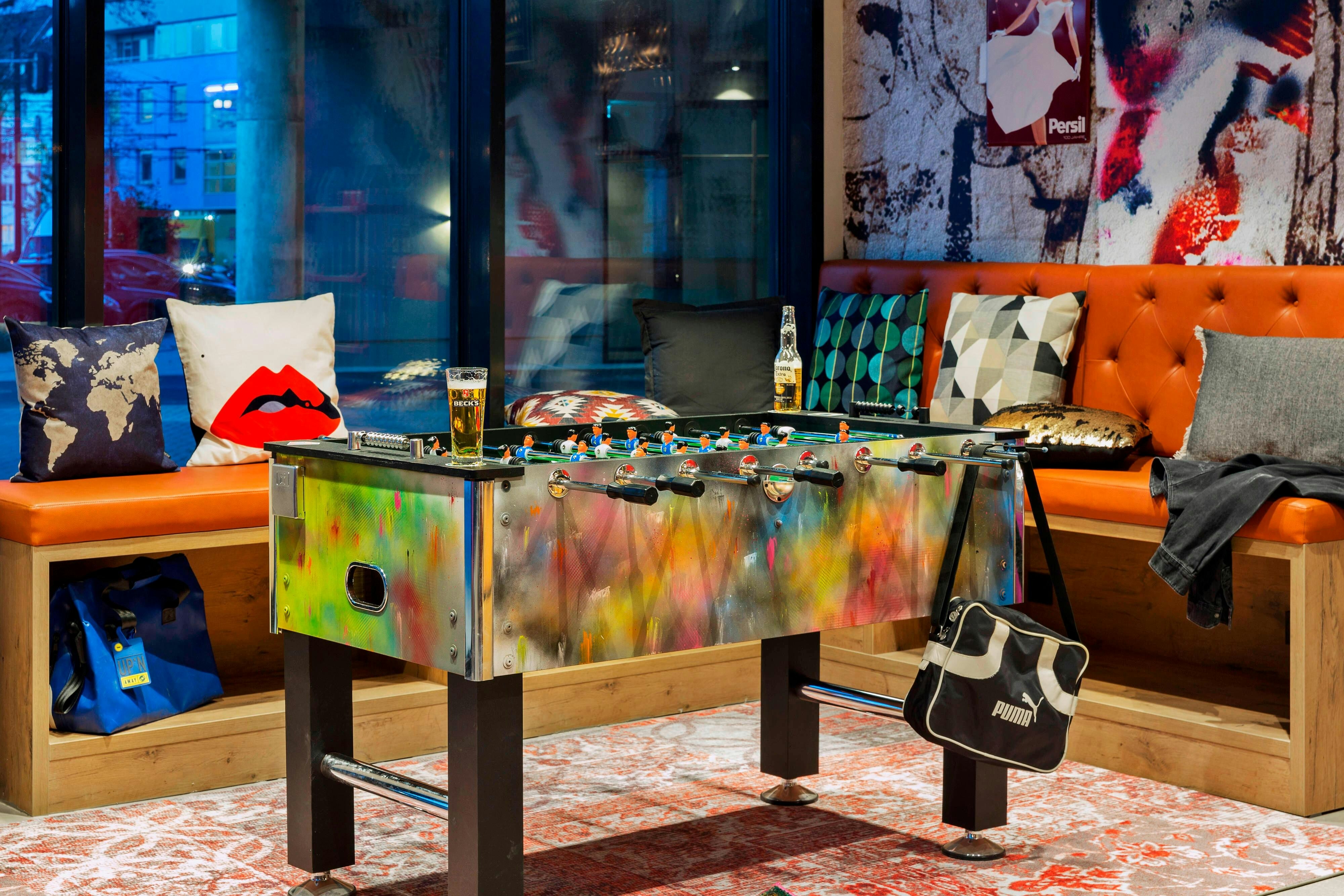 MOXY DUESSELDORF SOUTH 52/52
