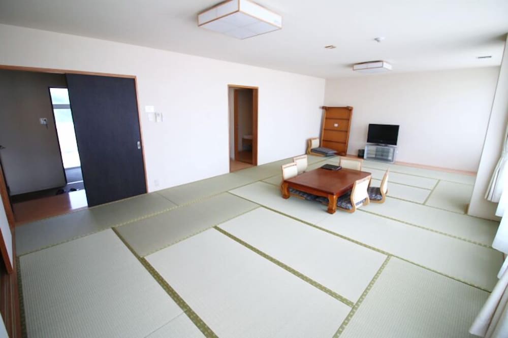 Lakeside Hot-Spring Hotel Kunibiki 19/34