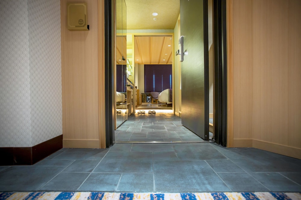 Kyoto Century Hotel 14/75