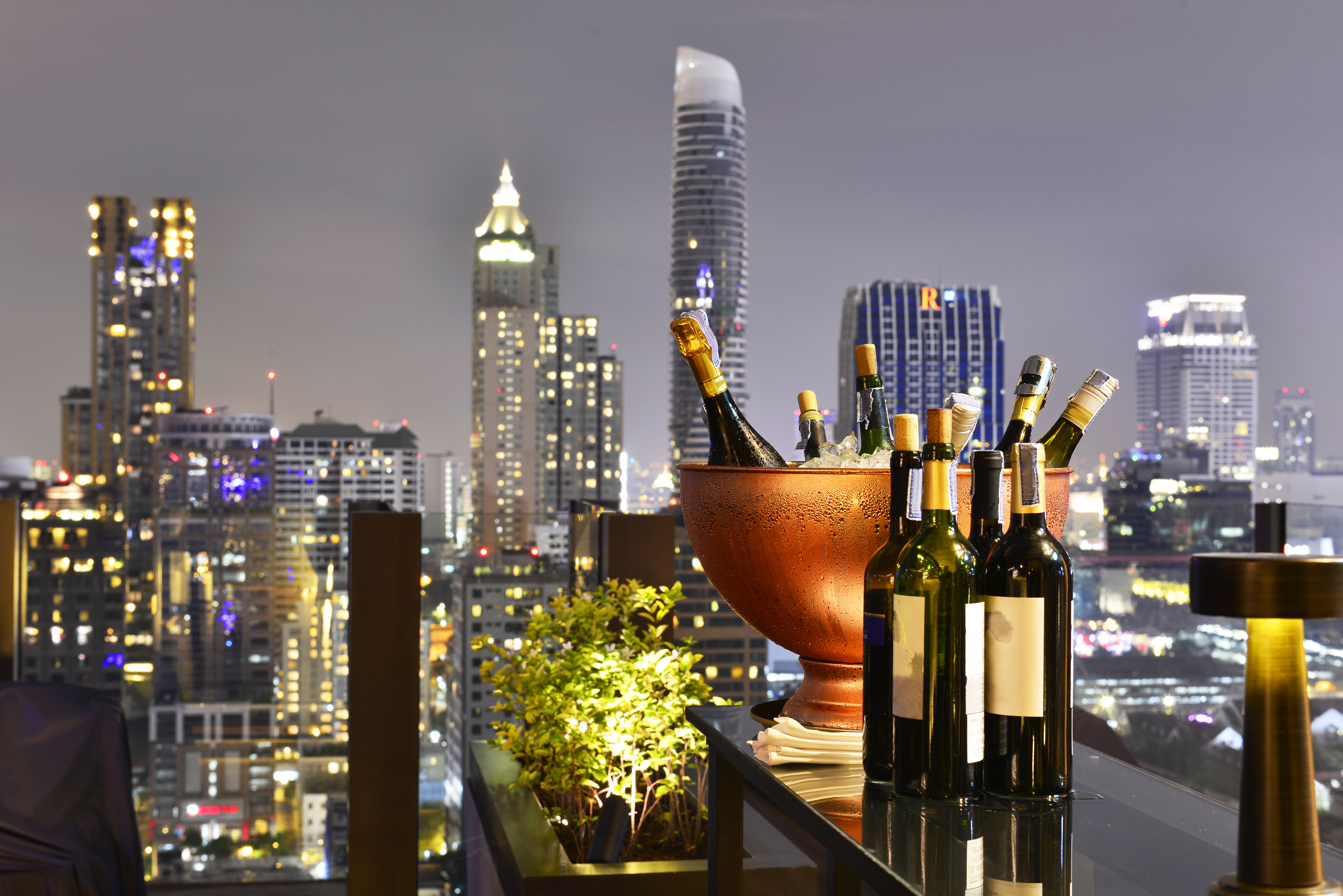 Hotel Indigo Bangkok Wireless Road 29/79