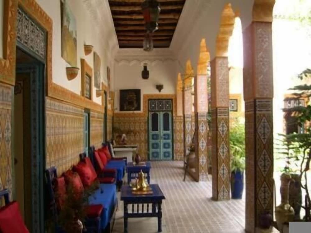 Riad Maryam 32/50