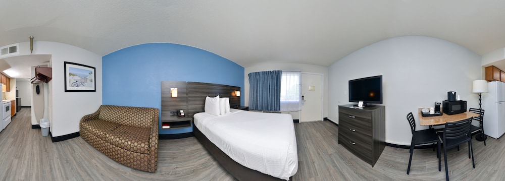 SureStay Hotel by Best Western Virginia Beach Royal Clipper 40/45