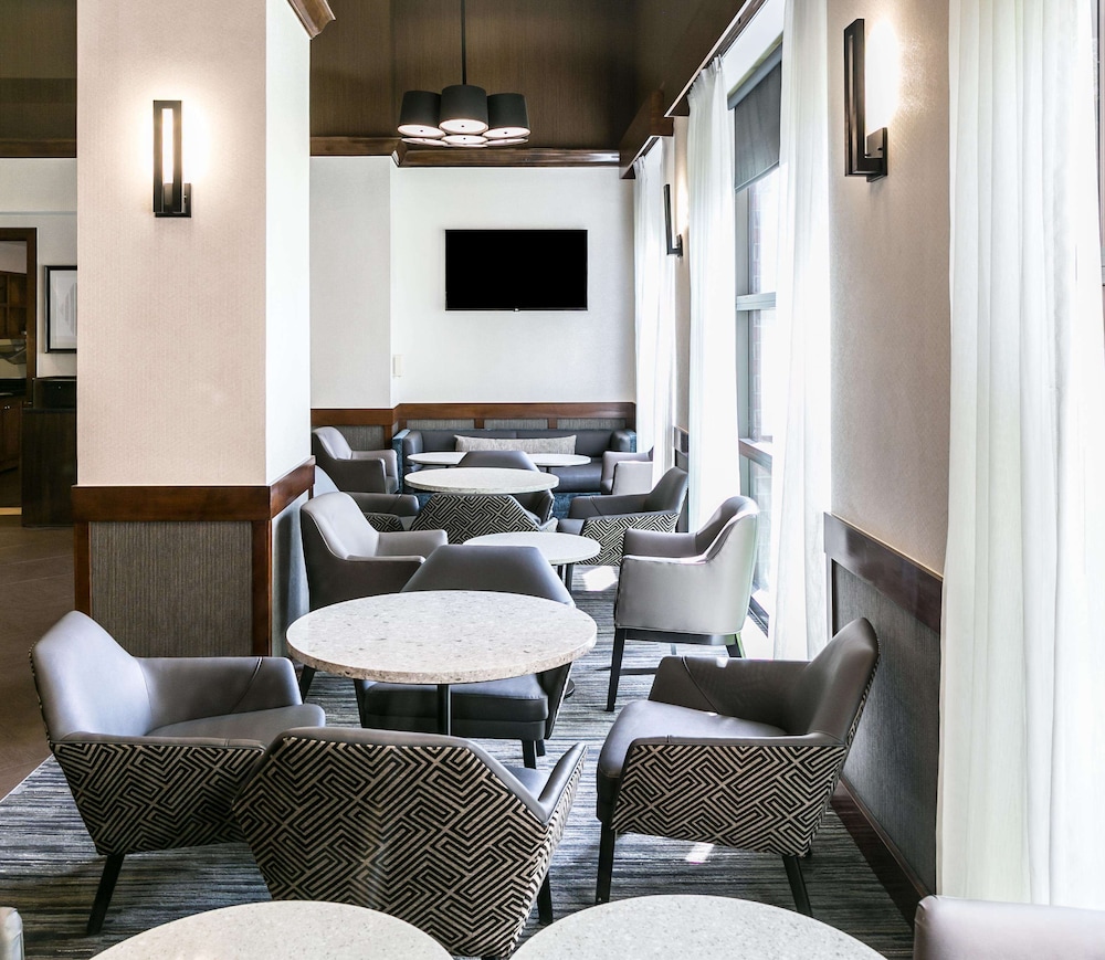 Hyatt Place Nashville/Franklin/Cool Springs 70/77