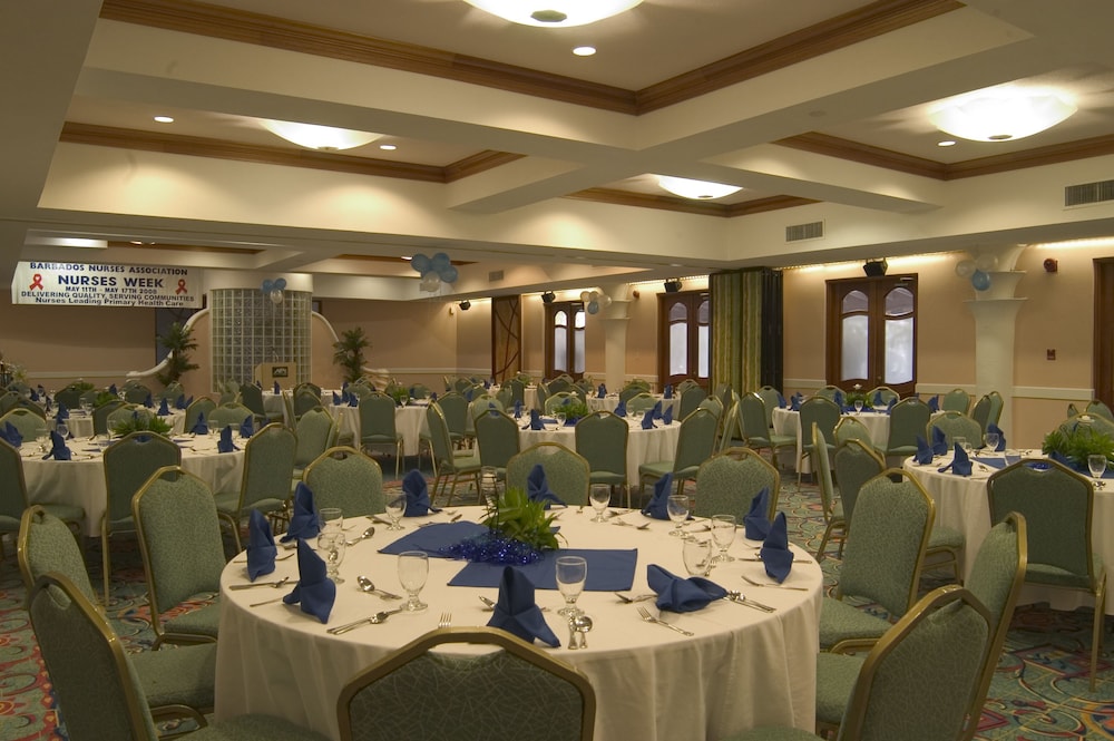 Accra Beach Hotel and Resort 30/50