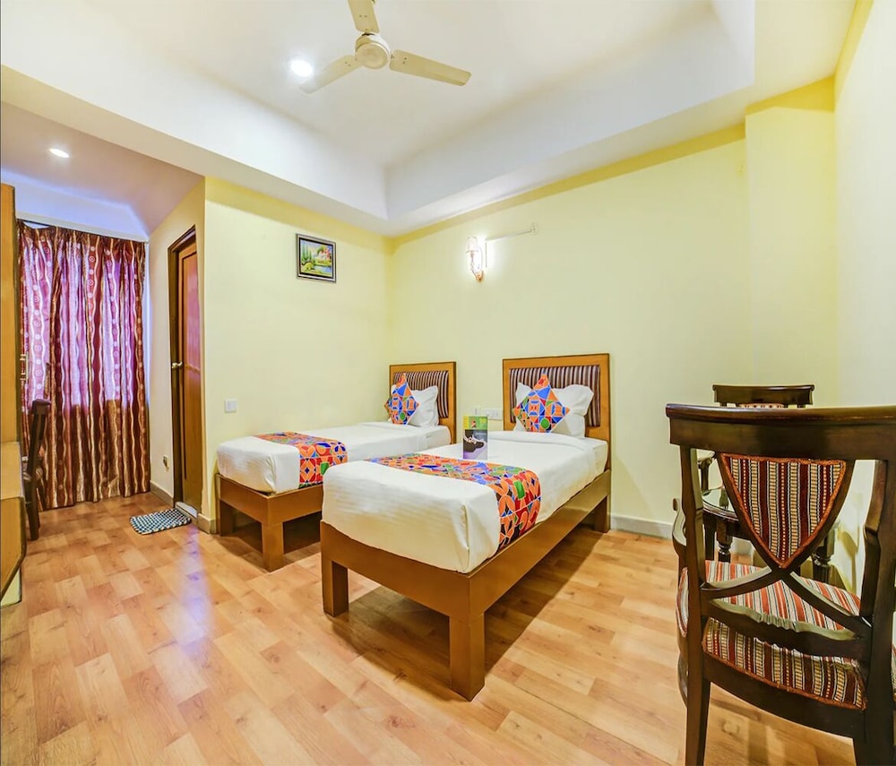 Hotel Anmol Continental 6/27