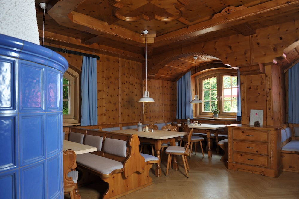Alpenrose Bayrischzell Hotel Restaurant 31/48