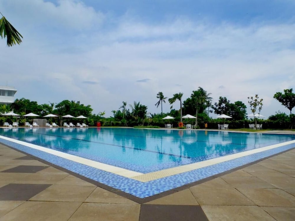 Nunia Inn Bandara Jakarta - Airport 27/33