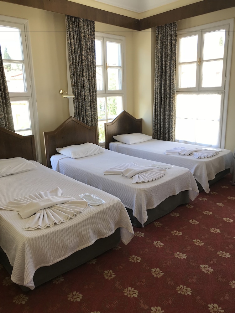 Antik Ridvan Hotel 7/33