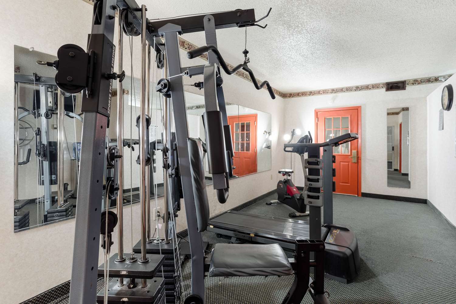 Quality Inn & Suites Paragould 12/19