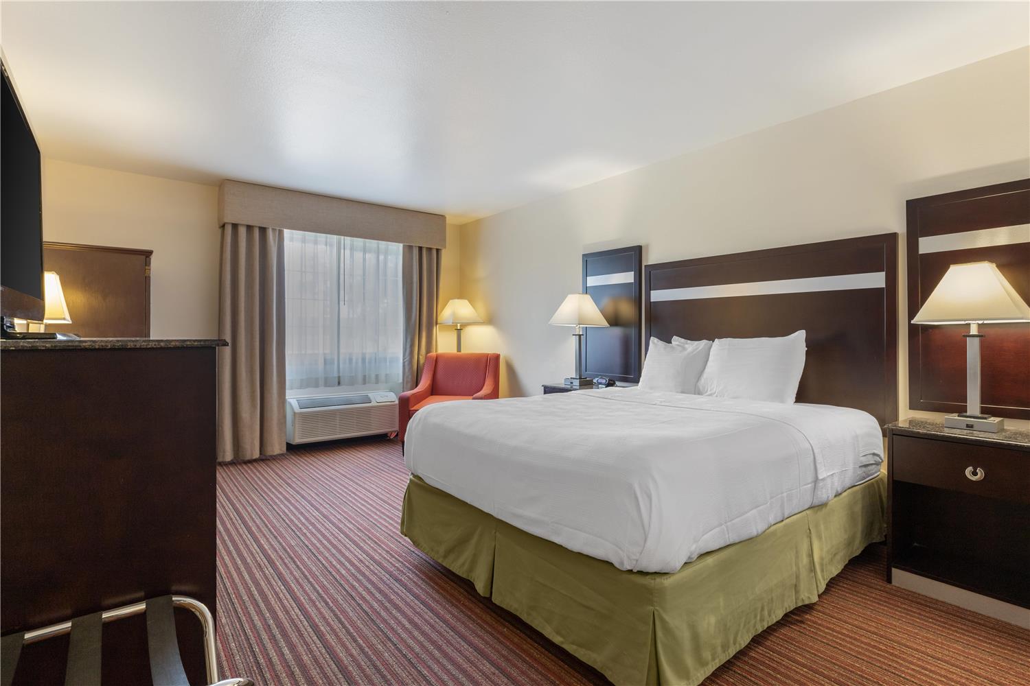 Room, Queen Bed, Accessible