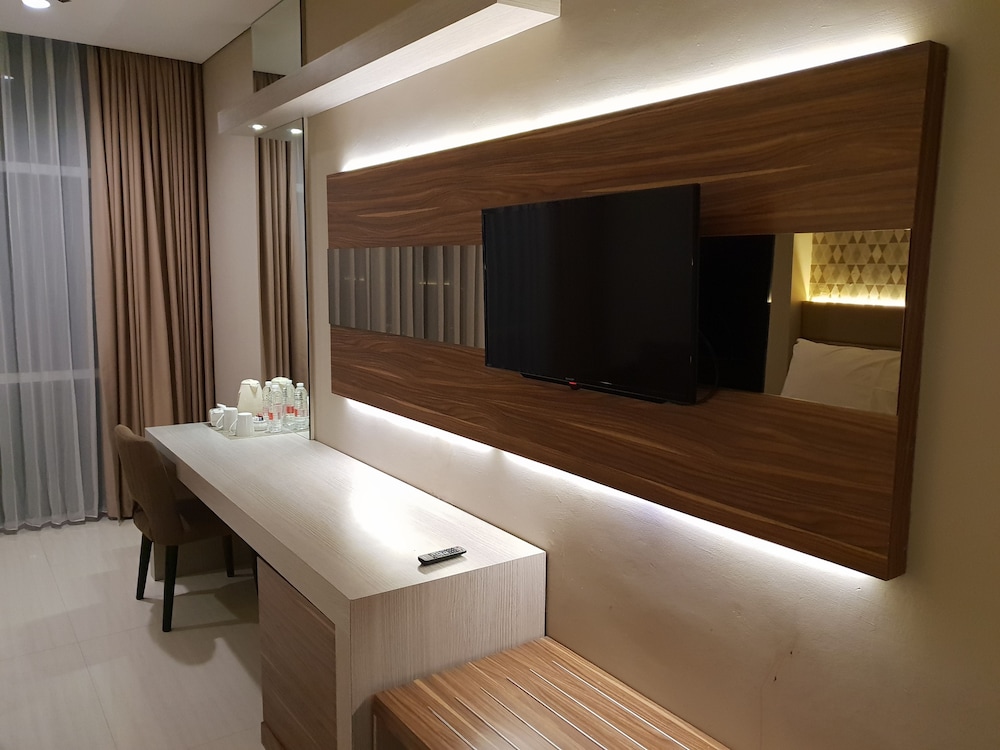 Novena Hotel 53/61