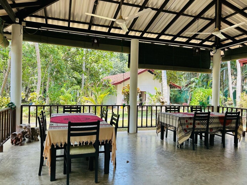 Traum Villa Bentota 23/50