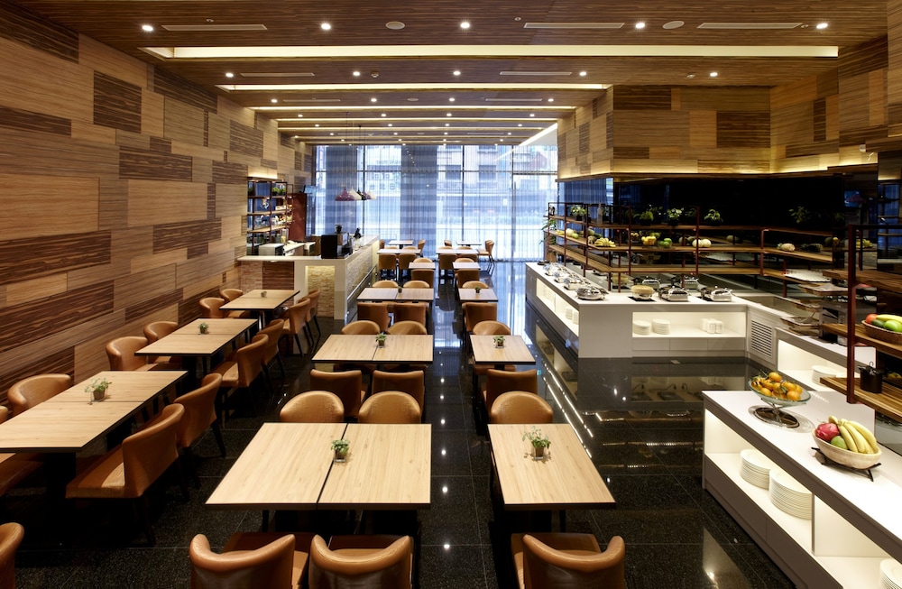 CAPITAL HOTEL SONGSHAN 24/35